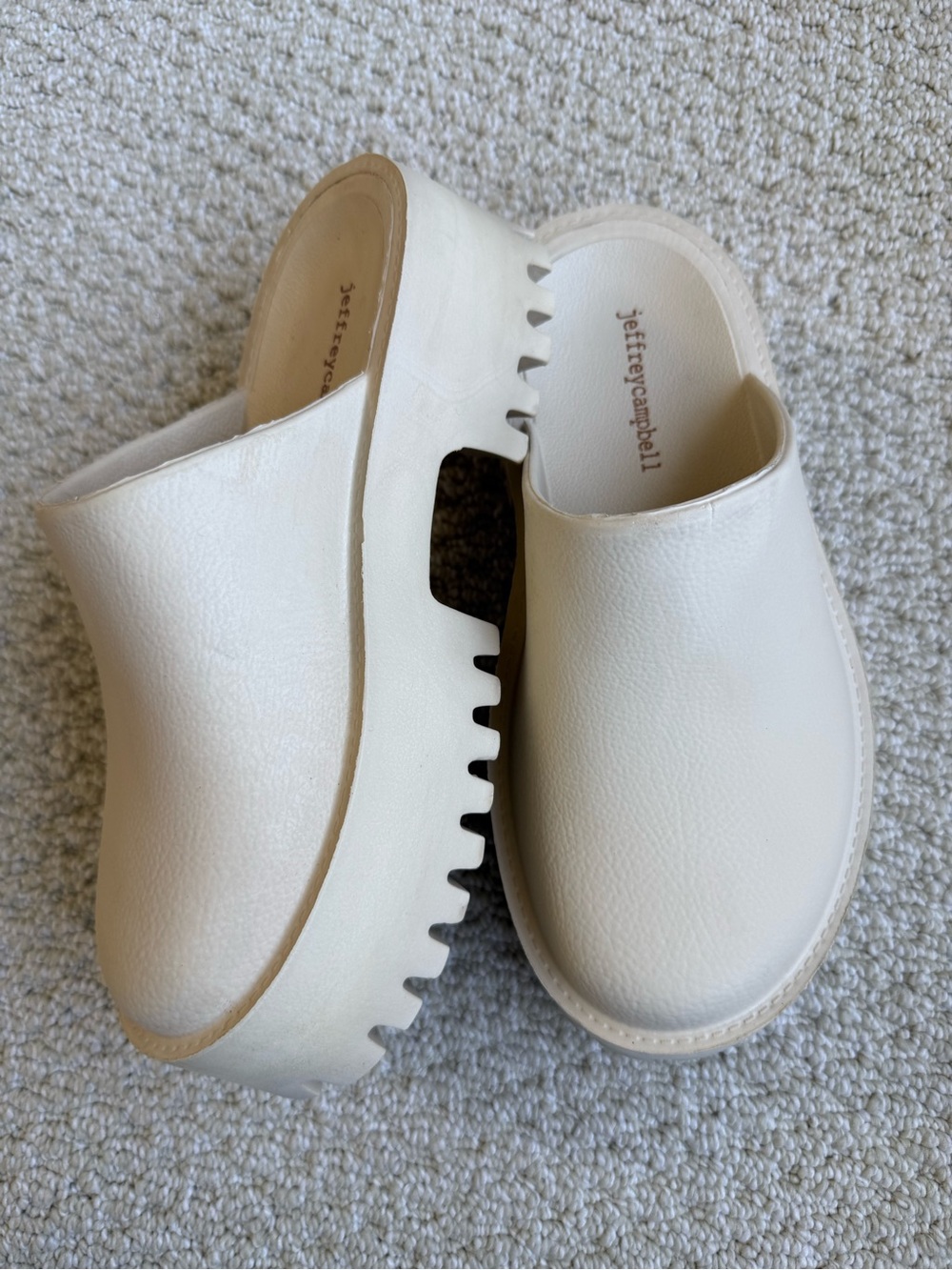 Jeffrey Campbell Women's Cream Platform Clogge Clog Mule size 6 color sand